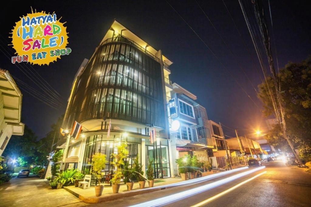 De Poem Loft Boutique Residence Hat Yai Exteriör bild